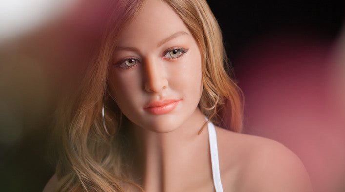 Bianca Chronicles, Intro